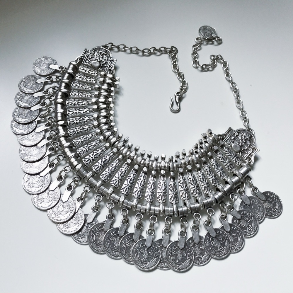 FREE PEOPLE STYLE FESTIVAL COIN NECKLACE